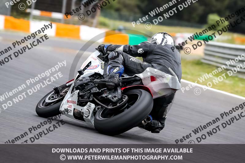 estoril;event digital images;motorbikes;no limits;peter wileman photography;portugal;trackday;trackday digital images